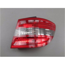 FEU ARRIERE DROIT MERCEDES CLASSE B 05-08