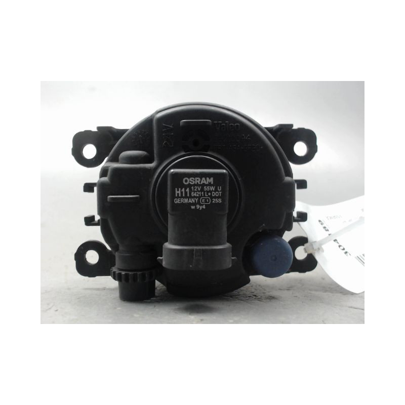 PHARE ANTIBROUILLARD AVANT DROIT SUZUKI SWIFT