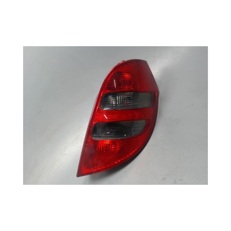 FEU ARRIERE DROIT MERCEDES CLASSE A 2004-