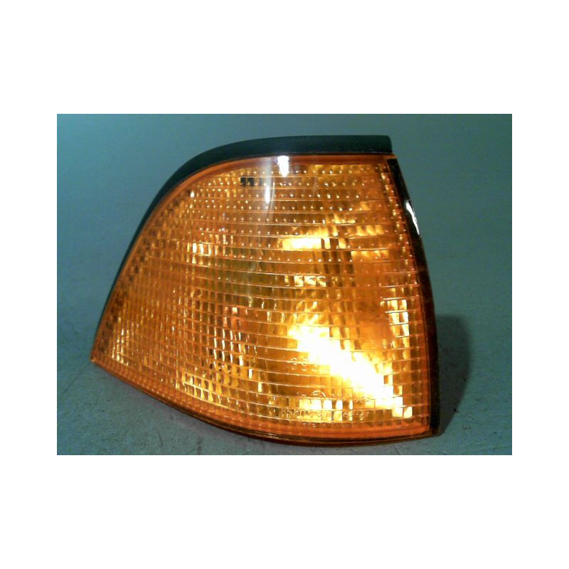 CLIGNOTANT DROIT B.M.W. SERIE 3