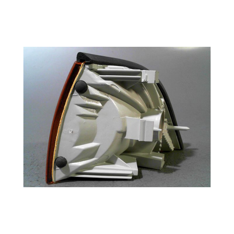 CLIGNOTANT DROIT B.M.W. SERIE 3
