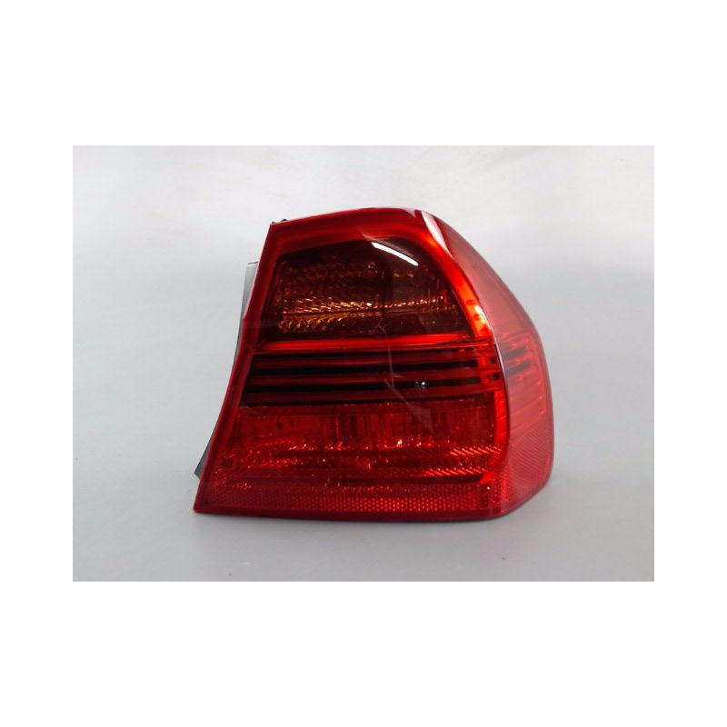 FEU ARRIERE DROIT BMW SERIE 3 (E90) 05-08