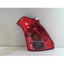 FEU ARRIERE GAUCHE  SUZUKI SWIFT