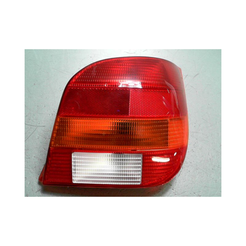 FEU ARRIERE DROIT FORD FIESTA