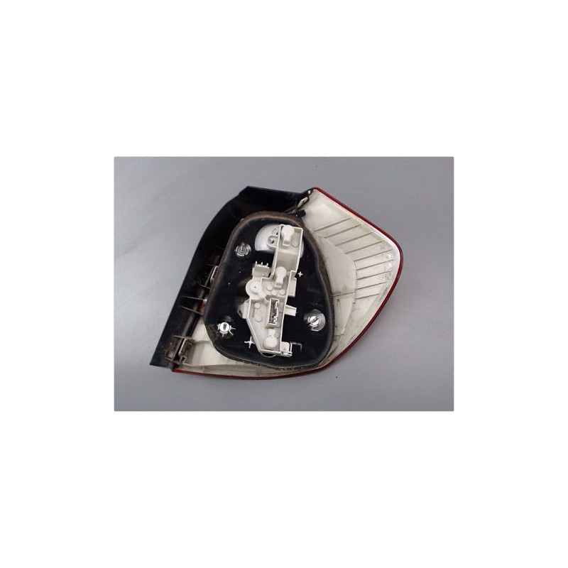 FEU ARRIERE GAUCHE  BMW SERIE 1 (E87) 07-11