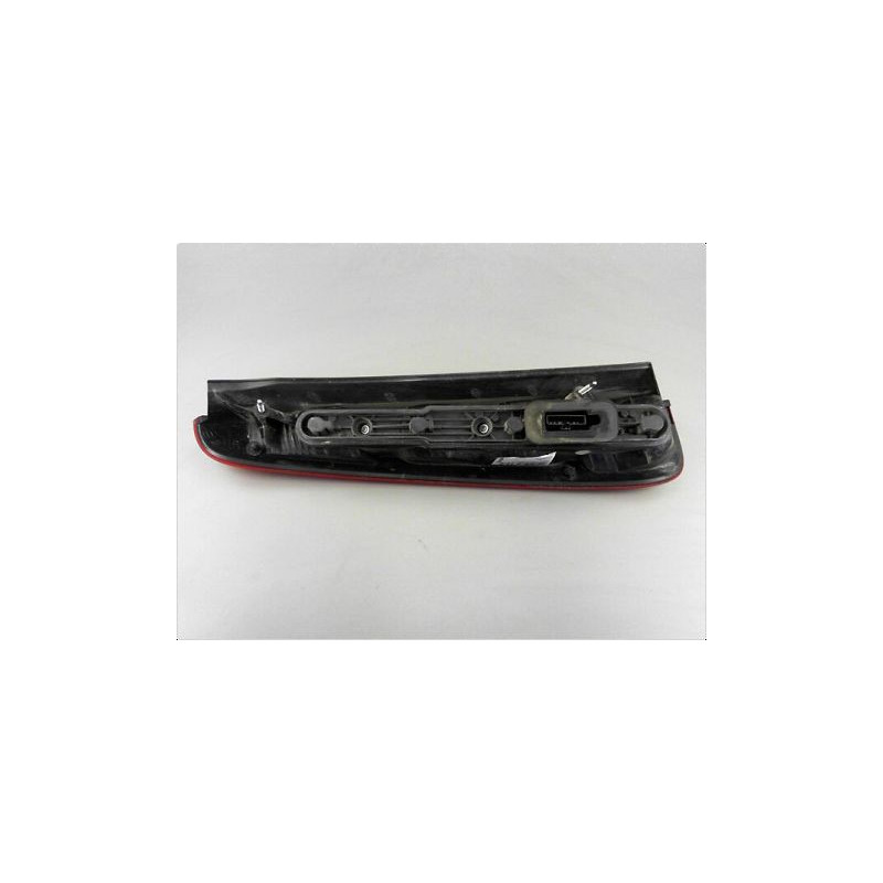 FEU ARRIERE DROIT FORD FOCUS 04-07