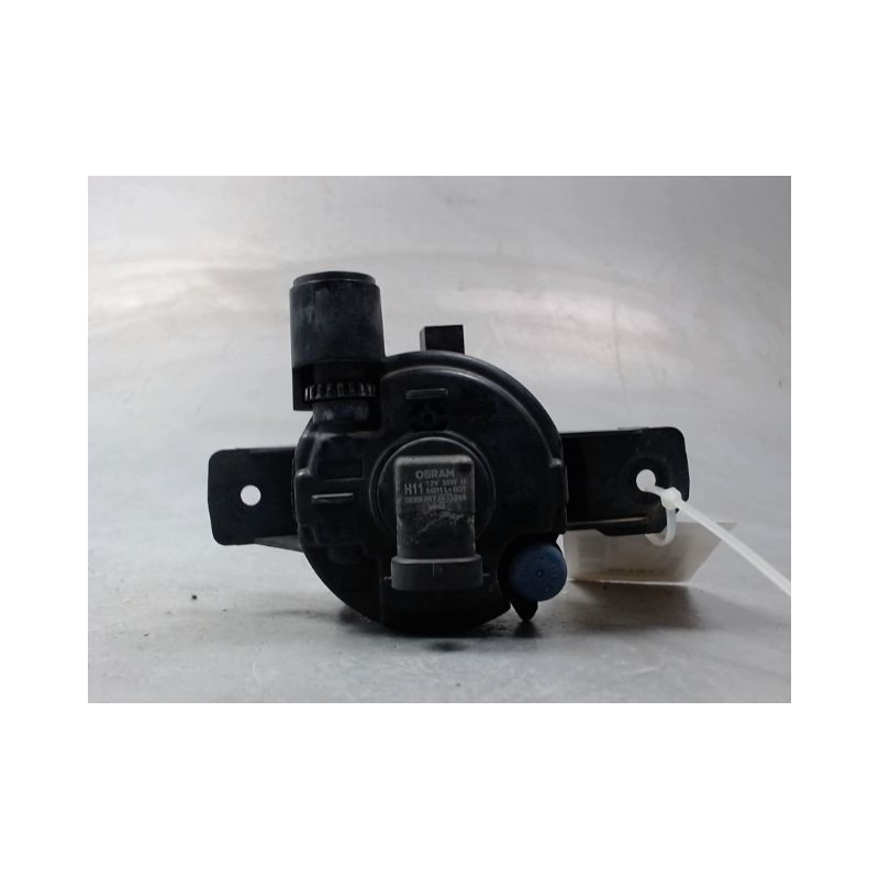 PHARE ANTIBROUILLARD AVANT DROIT B.M.W. SERIE 1