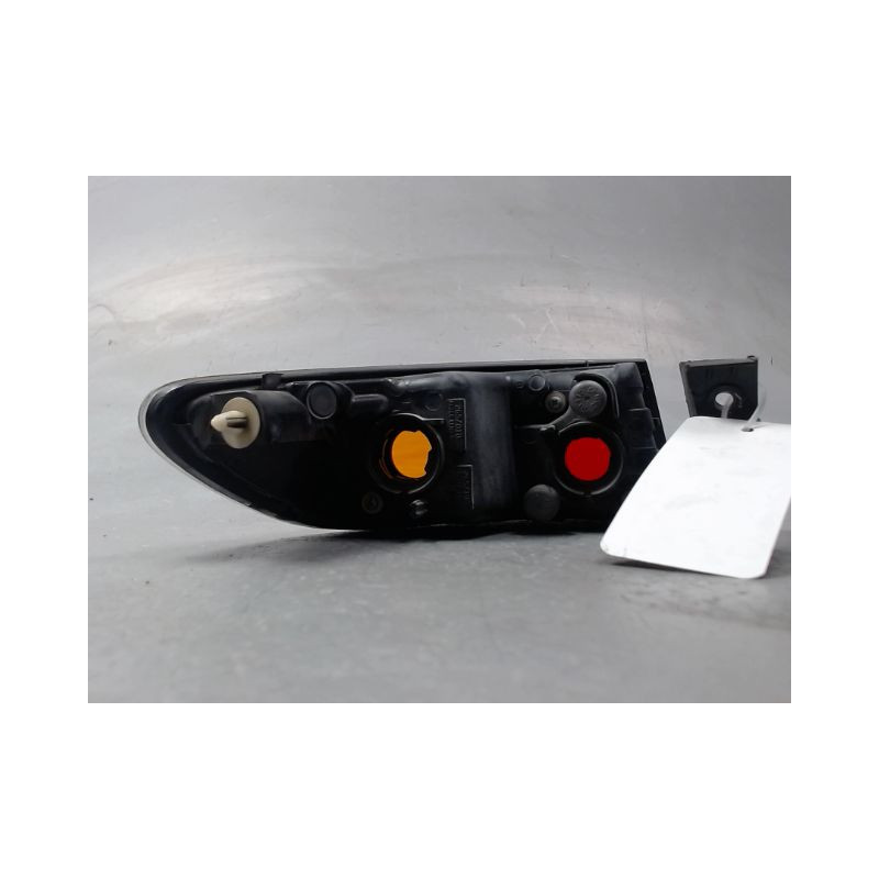 FEU ARRIERE DROIT HONDA CIVIC