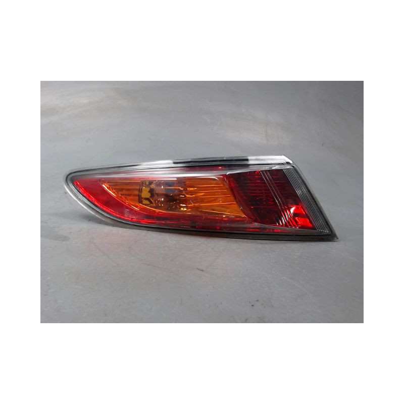 FEU ARRIERE GAUCHE  HONDA CIVIC