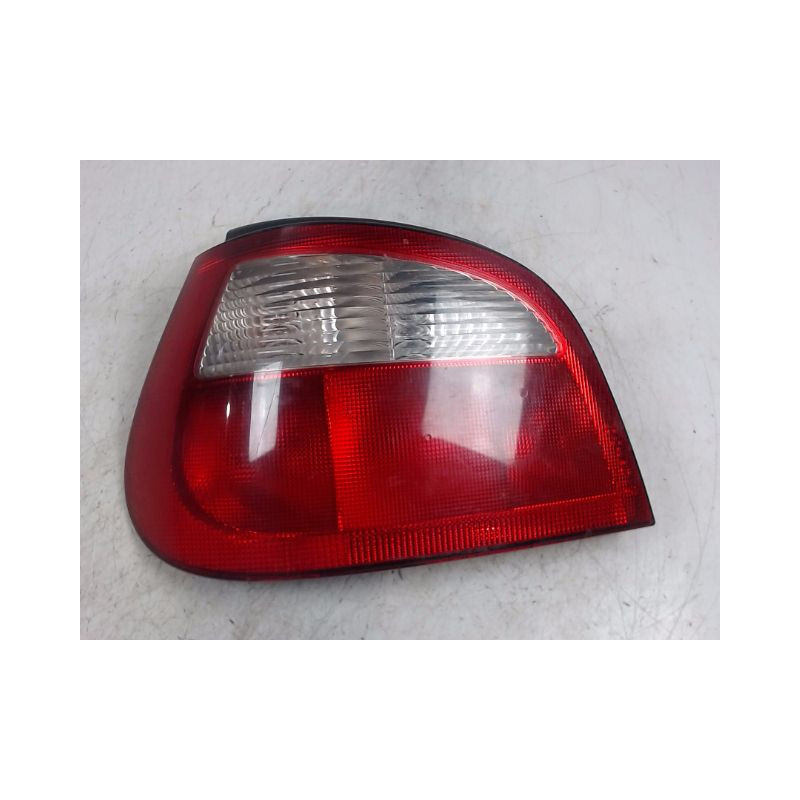 FEU ARRIERE GAUCHE  RENAULT MEGANE I PH2 99-02