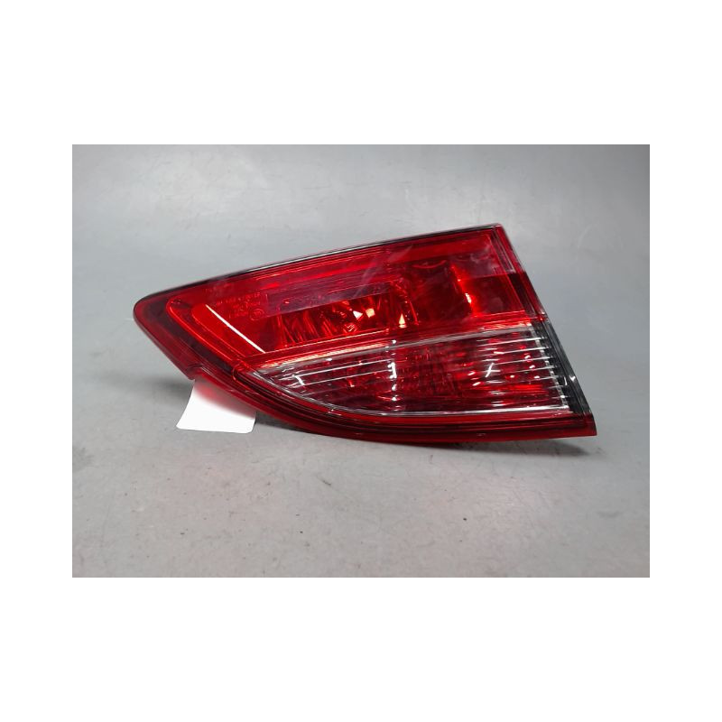 FEU ARRIERE INTERIEUR GAUCHE MAZDA MAZDA 5