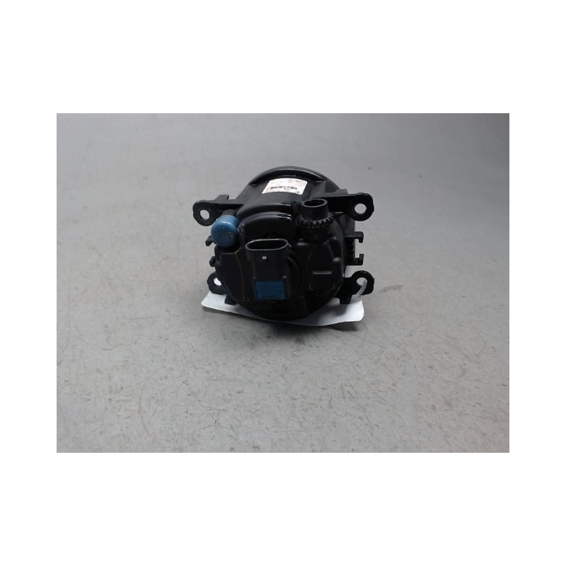 PHARE ANTIBROUILLARD AVANT DROIT OPEL AGILA