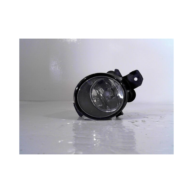 PHARE ANTIBROUILLARD AVANT GAUCHE RENAULT CLIO II PH.2 01-06