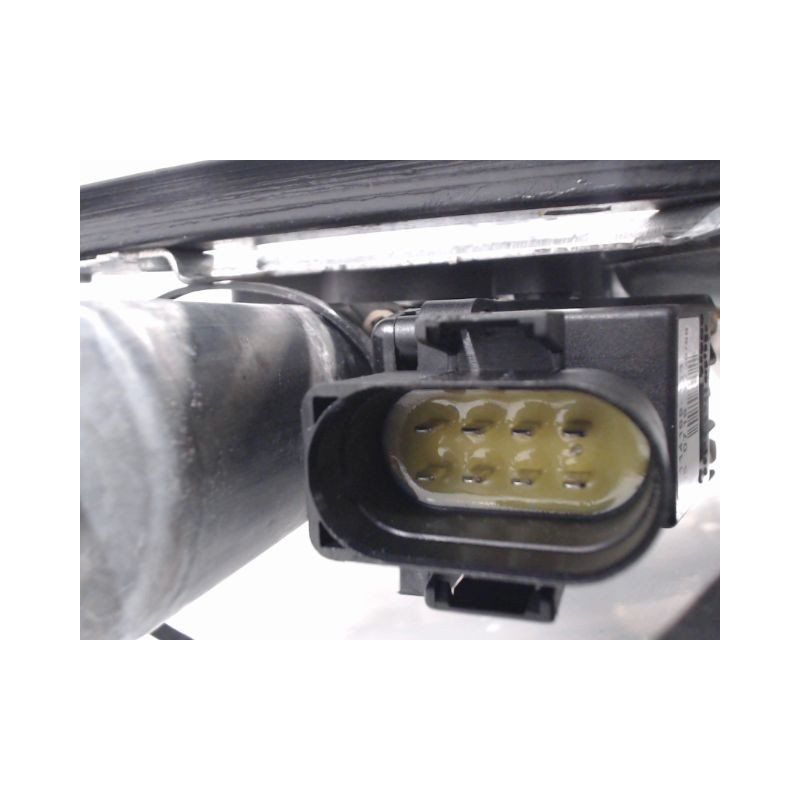 MECANISME+MOTEUR LEVE-GLACE ARRIERE DROIT AUDI A4 99-2001