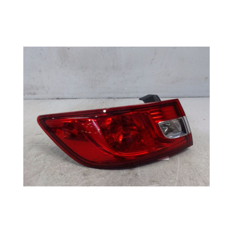 FEU ARRIERE GAUCHE  RENAULT CLIO IV