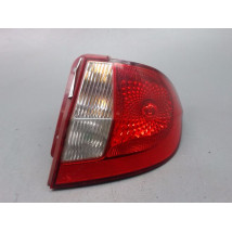 FEU ARRIERE DROIT HYUNDAI GETZ Phase 1 2002-2005