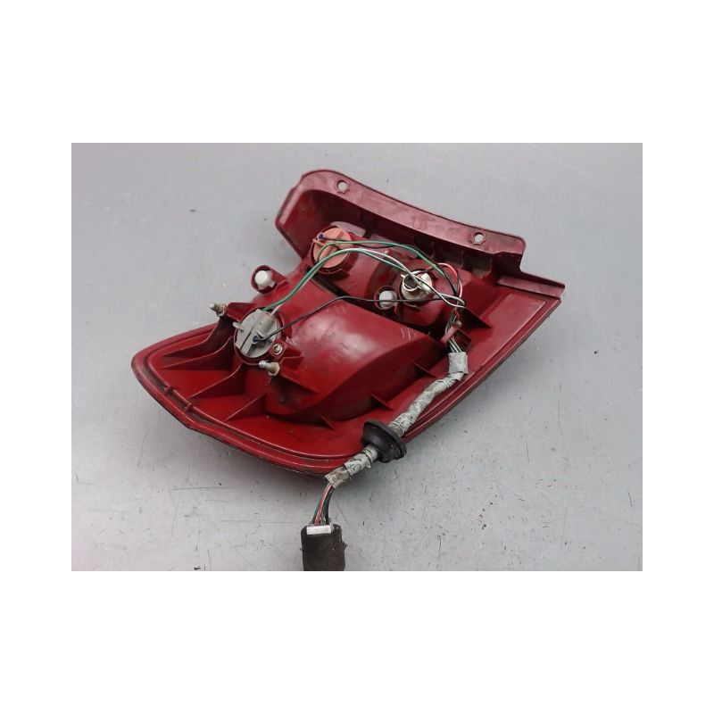 FEU ARRIERE DROIT HYUNDAI GETZ Phase 1 2002-2005
