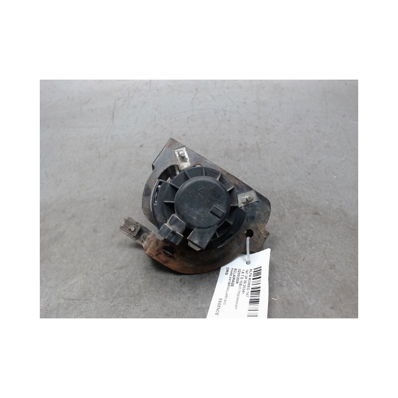PHARE ANTIBROUILLARD AVANT DROIT ALFA ROMEO 147 2004-