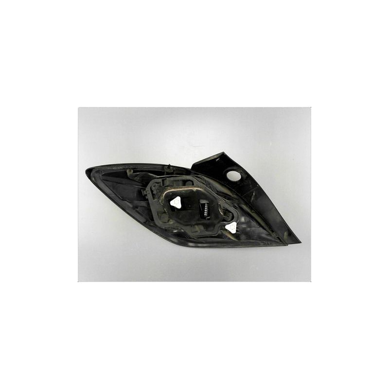 FEU ARRIERE DROIT OPEL ASTRA (H) GTC 2005-2006