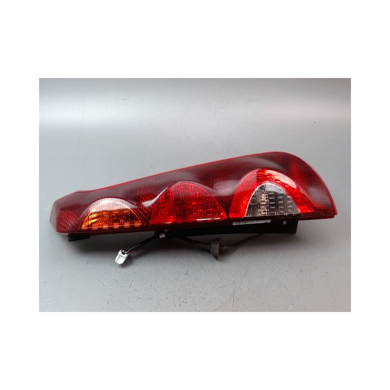 FEU ARRIERE DROIT NISSAN NOTE I Phase 1 2006-2009