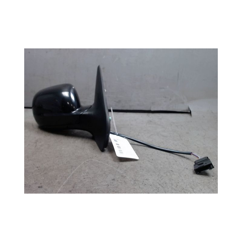 RETROVISEUR EXTERIEUR ELECTRIQUE DROIT VOLKSWAGEN GOLF IV 98-2004