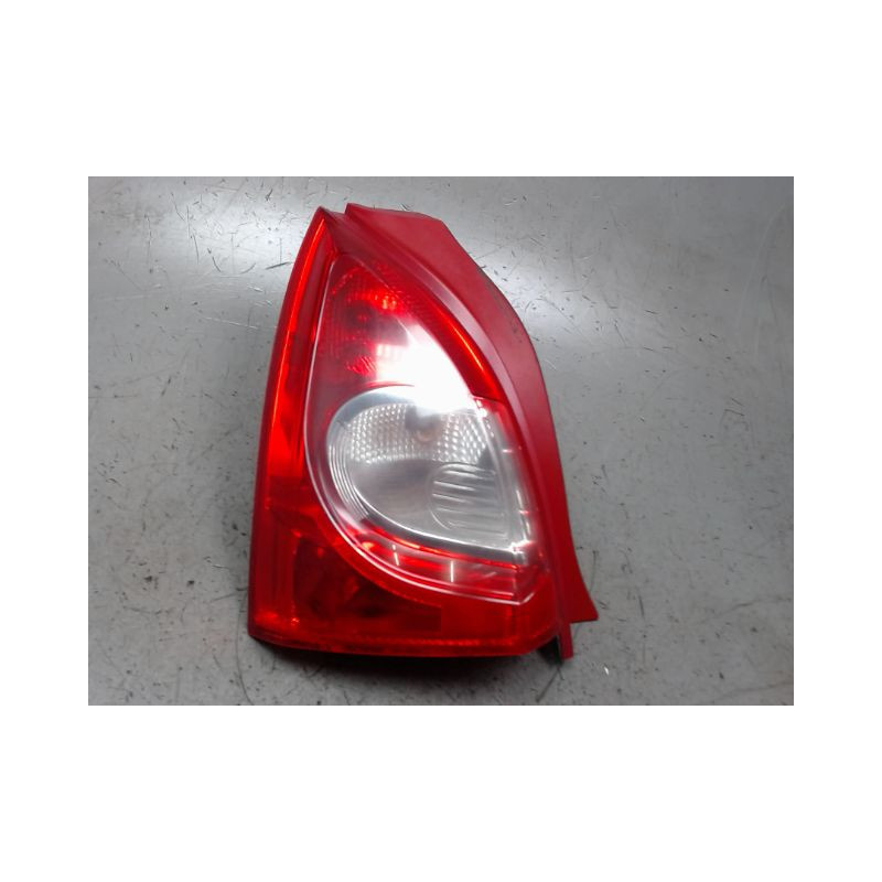 FEU ARRIERE GAUCHE  RENAULT TWINGO