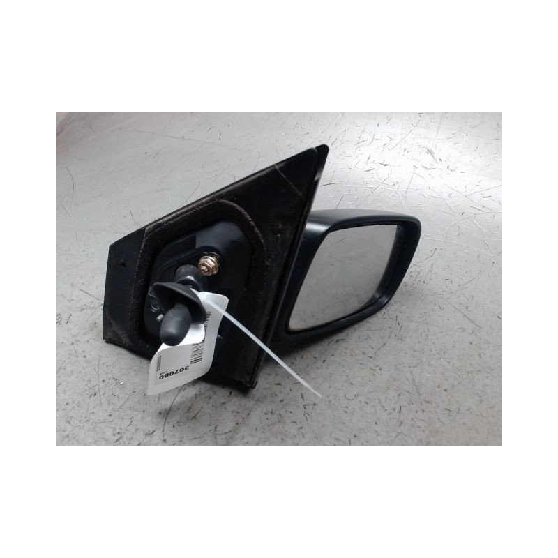 RETROVISEUR EXTERIEUR DROIT TOYOTA YARIS -2003