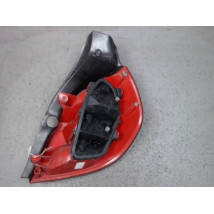 FEU ARRIERE GAUCHE  RENAULT CLIO III 2005-