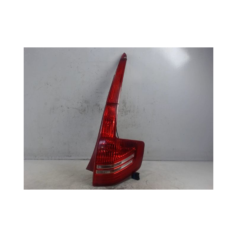 FEU ARRIERE DROIT CITROEN C4 04-08