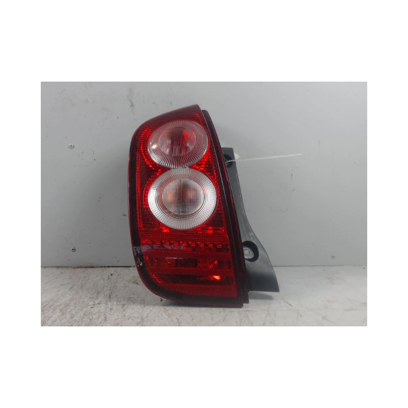 FEU ARRIERE GAUCHE  NISSAN MICRA 2005-2007