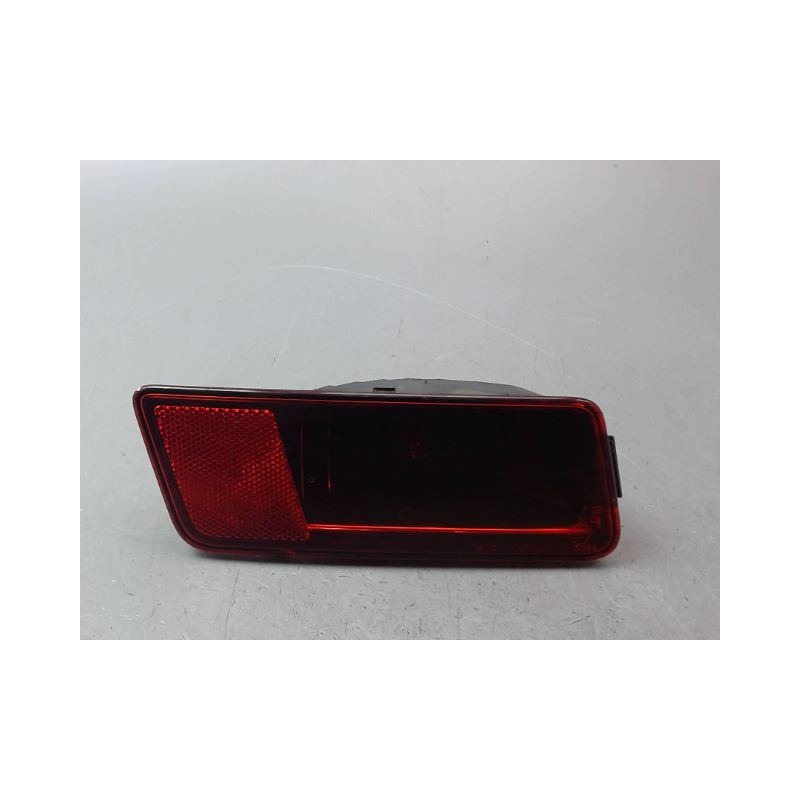 FEU DE PARE-CHOC ARRIERE GAUCHE DODGE JOURNEY MONOSP. 2008-...