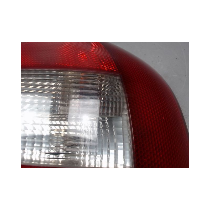 FEU ARRIERE DROIT AUDI A3 2000-2003