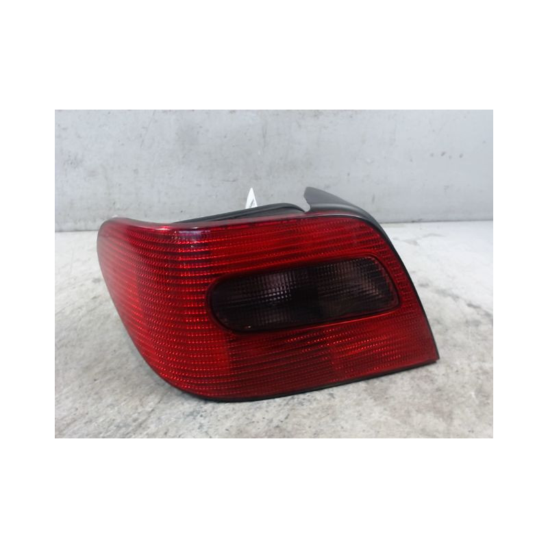 FEU ARRIERE GAUCHE  CITROEN XSARA COUPE 2000-