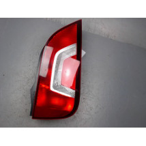 FEU ARRIERE DROIT VOLKSWAGEN UP