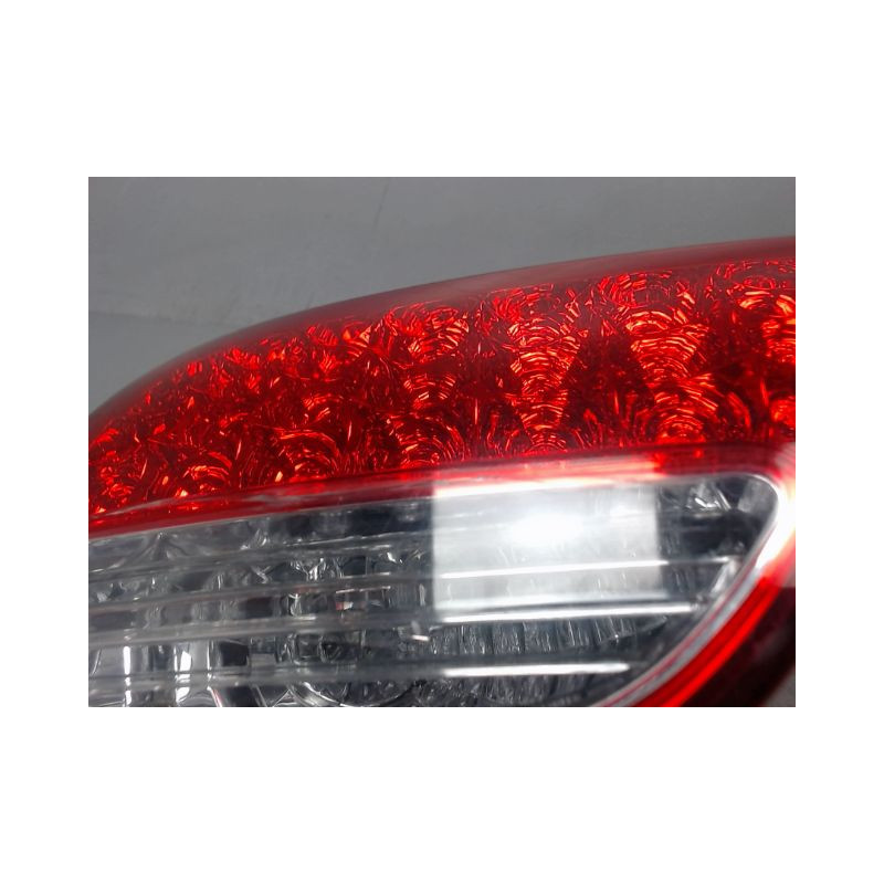 FEU ARRIERE INTERIEUR GAUCHE CITROEN C-CROSSER 2007-