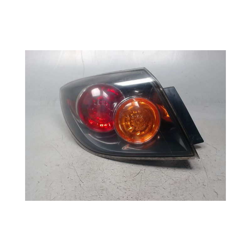 FEU ARRIERE GAUCHE  MAZDA MAZDA 3  5P