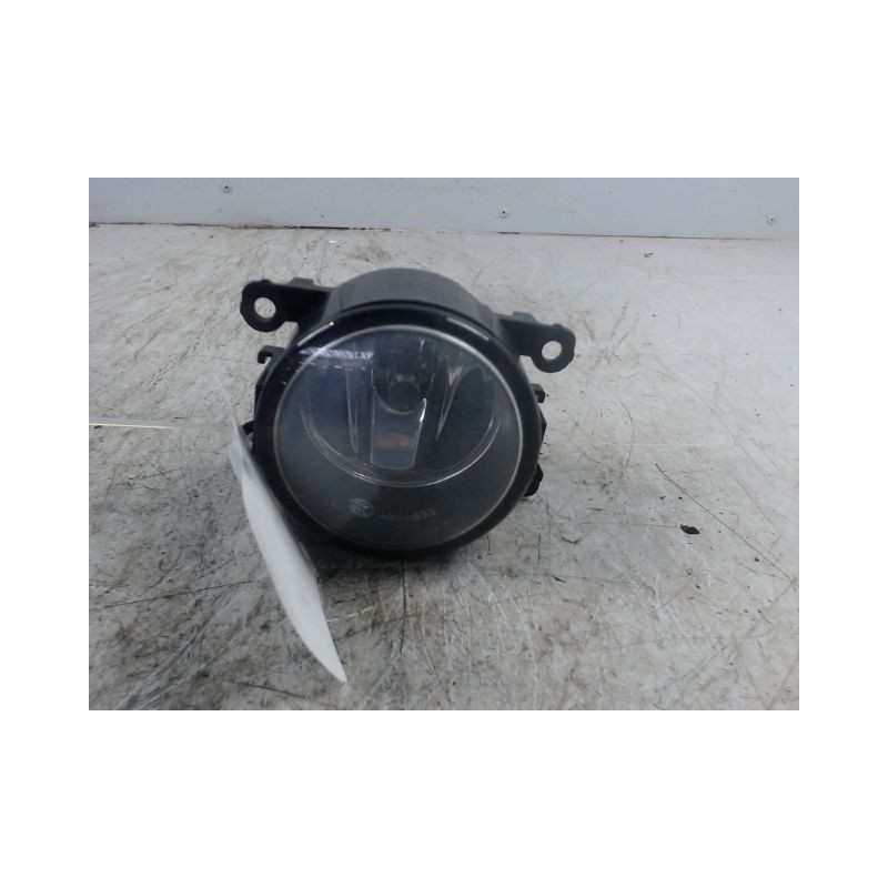 PHARE ANTIBROUILLARD AVANT GAUCHE CITROEN XSARA PICASSO