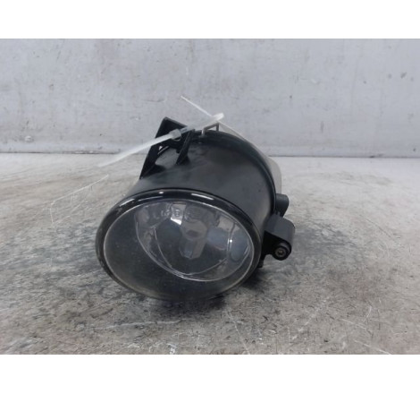PHARE ANTIBROUILLARD AVG