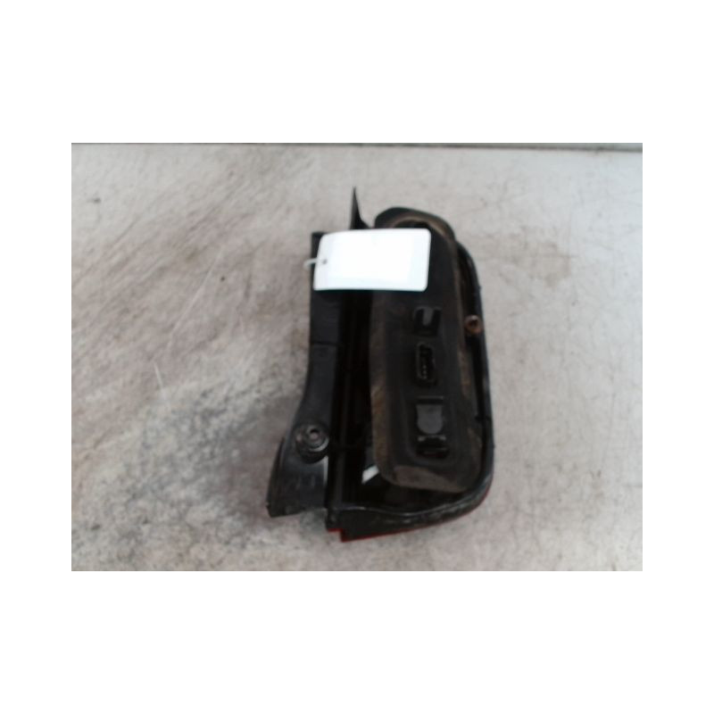 FEU ARRIERE GAUCHE  NISSAN MICRA 2009-