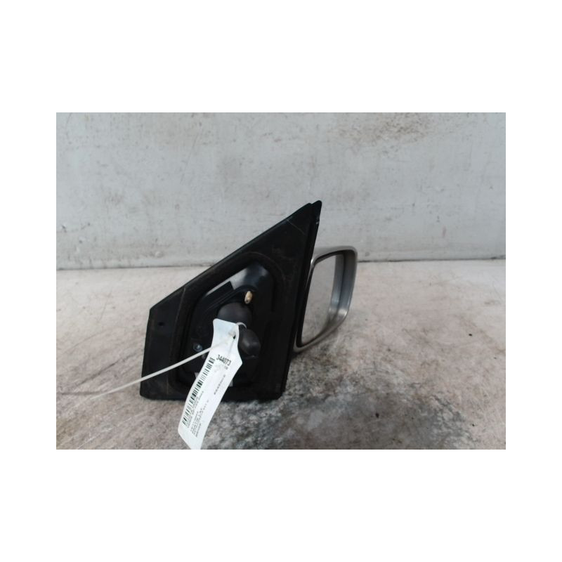 RETROVISEUR EXTERIEUR DROIT TOYOTA YARIS -2003