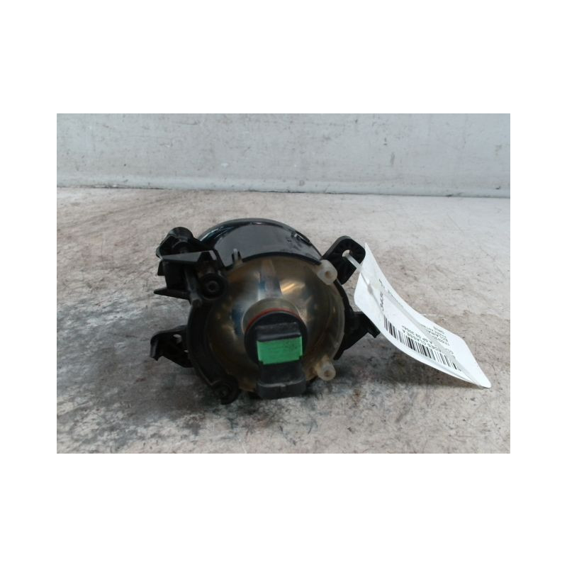 PHARE ANTIBROUILLARD AVANT DROIT MERCEDES CLASSE A 2004-