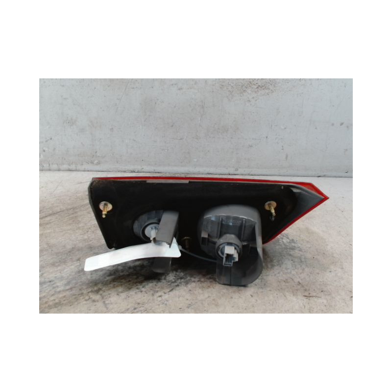 FEU ARRIERE INTERIEUR DROIT HONDA ACCORD 2003-