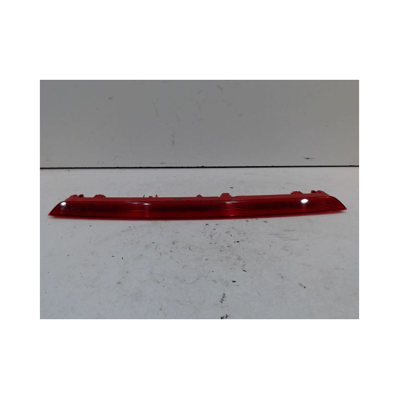 FEUX STOP SUPPLEMENTAIRE RENAULT CLIO