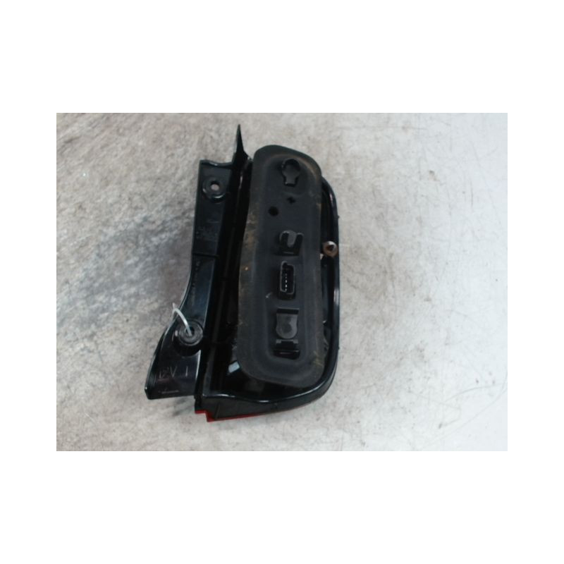 FEU ARRIERE GAUCHE  NISSAN MICRA 2009-
