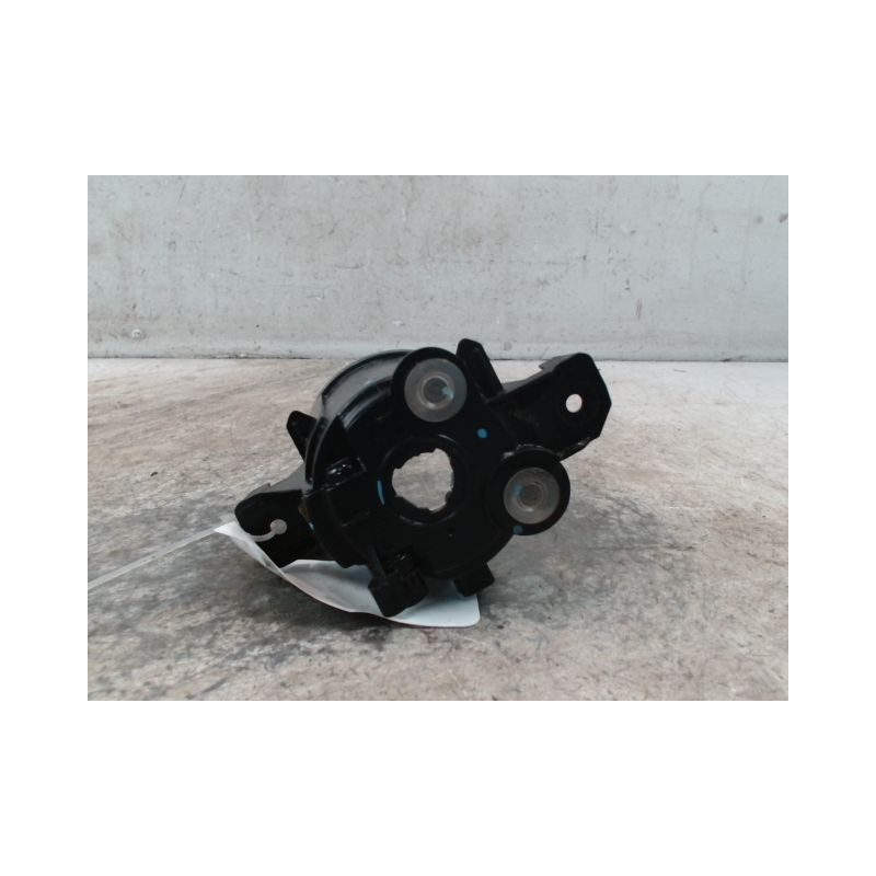 PHARE ANTIBROUILLARD AVANT DROIT RENAULT CLIO II PH.2 01-06