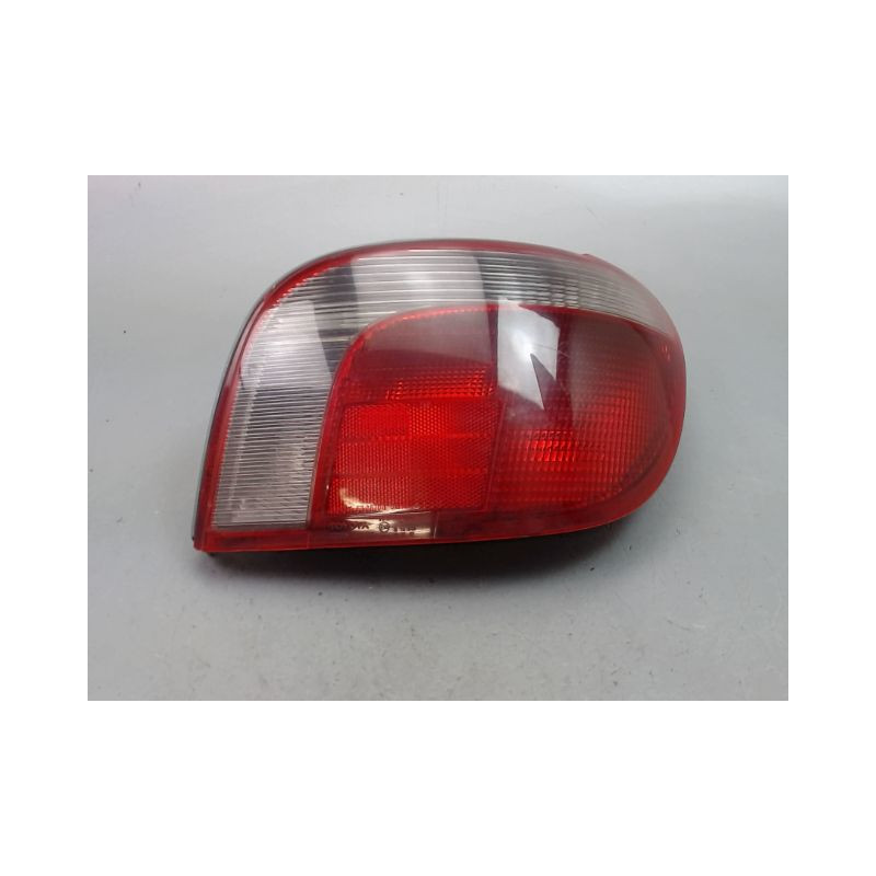 FEU ARRIERE DROIT TOYOTA YARIS I Phase 1 1999-2003