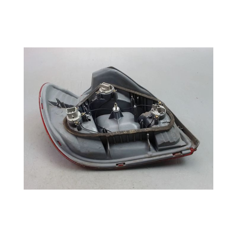 FEU ARRIERE DROIT TOYOTA YARIS I Phase 1 1999-2003