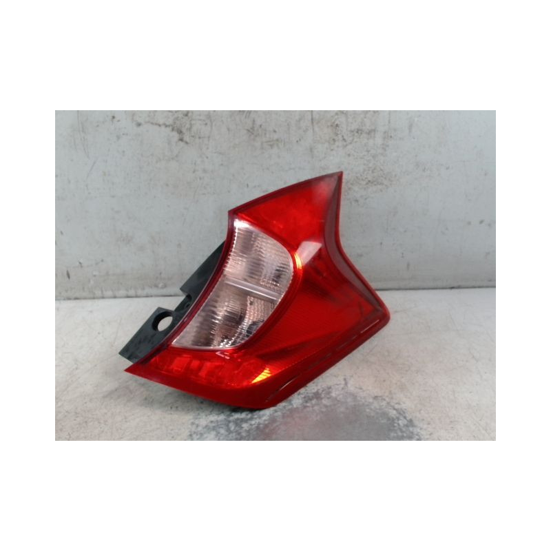 FEU ARRIERE DROIT NISSAN NOTE