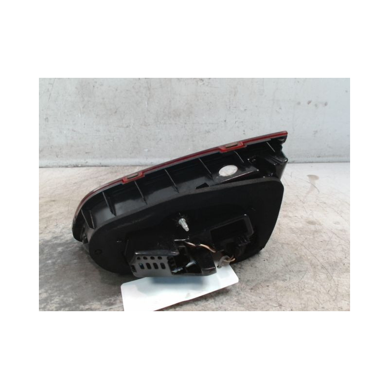 FEU ARRIERE INTERIEUR GAUCHE VOLKSWAGEN GOLF