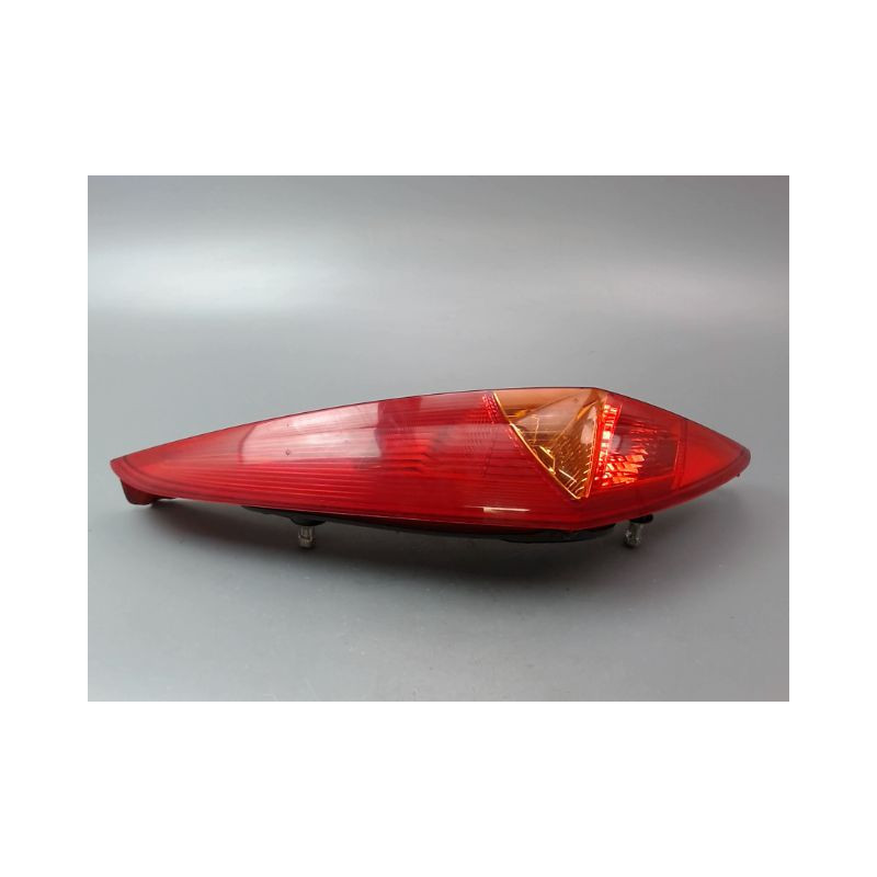 FEU ARRIERE GAUCHE  FIAT PUNTO II Phase 1 1999-2003